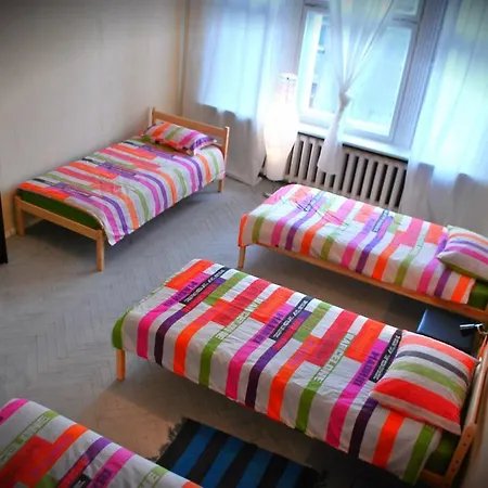 Hostal Latberry *