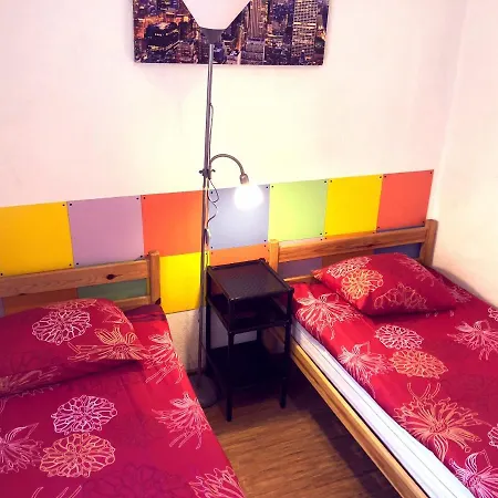 Hostal Latberry